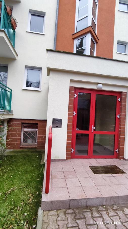 Apartamencik Super Poznań Exteriör bild